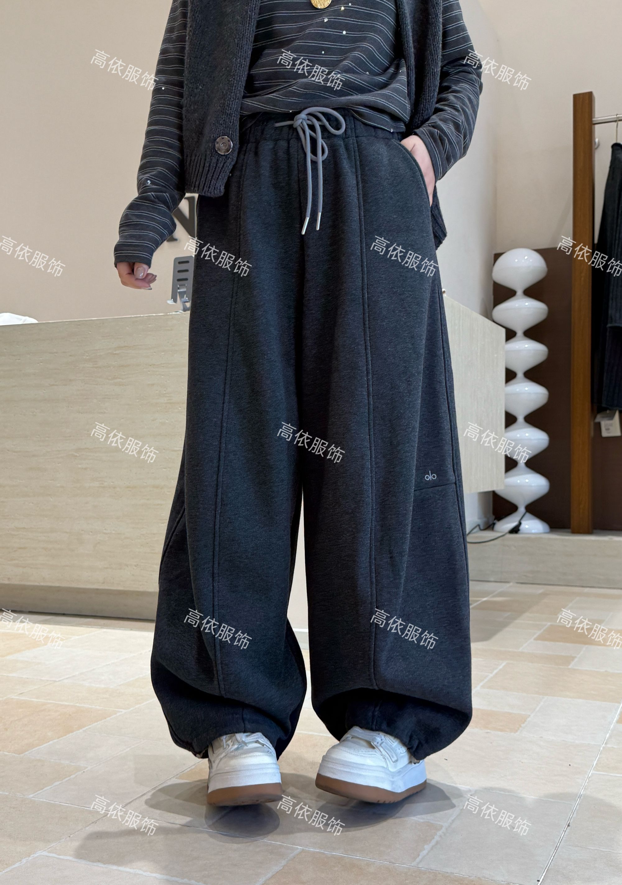 GY1038加绒加厚保暖弯刀卫裤