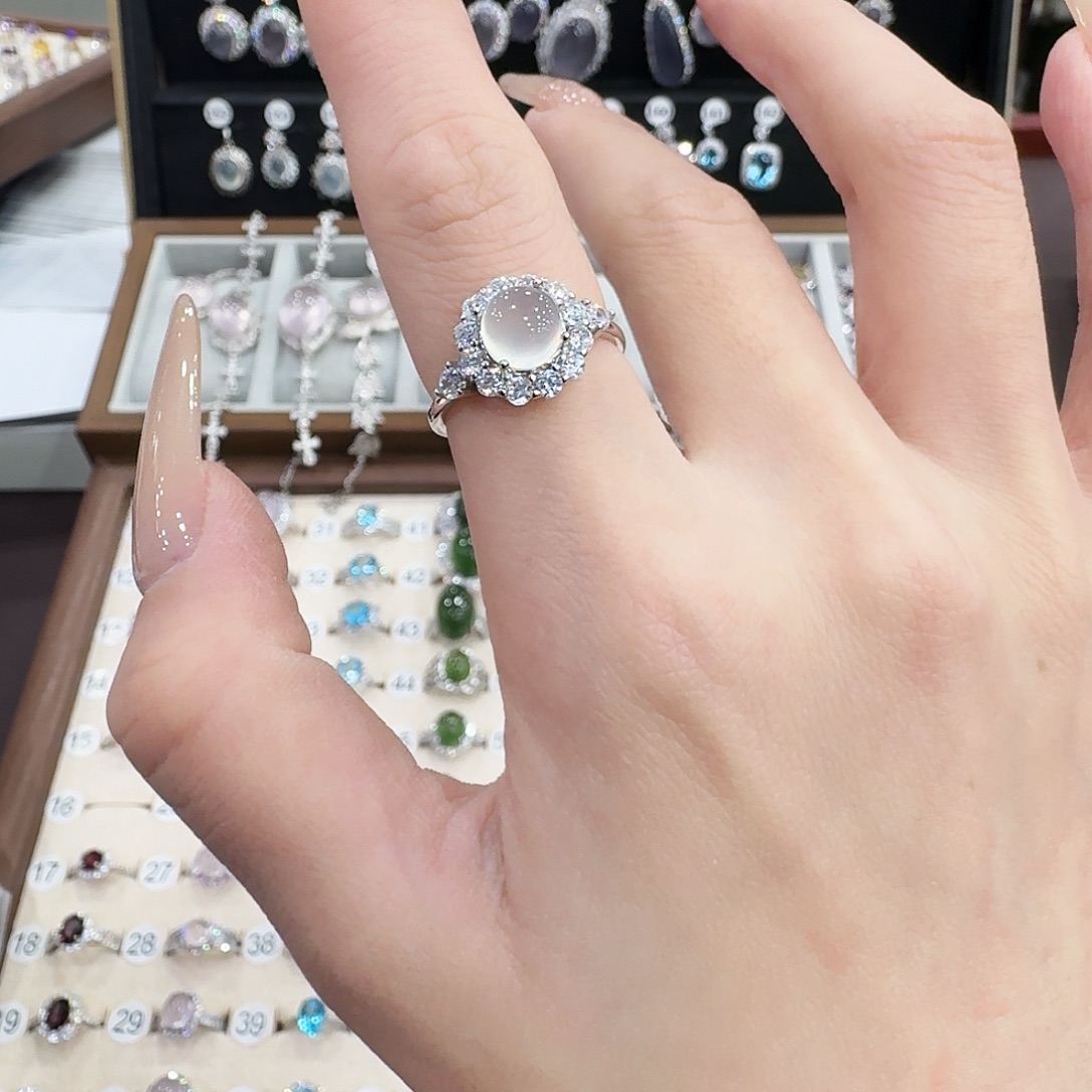 王***_蛇纹石玉银S925镶嵌戒指