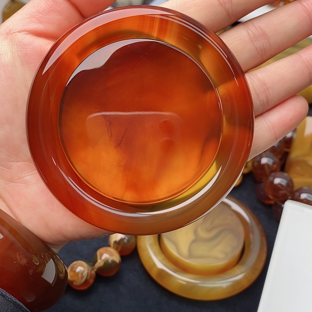 血珀手镯未镶嵌特色血珀福镯