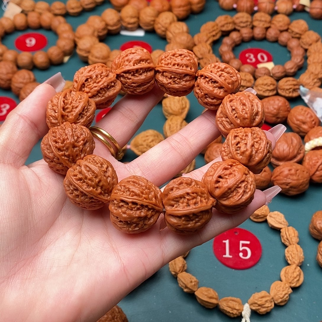 吊坠文玩核桃爱心八棱