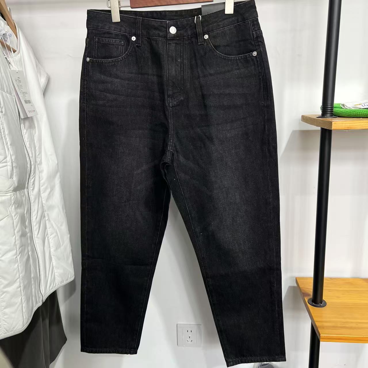 Q-7 春秋季男士黑色百搭休闲牛仔裤 1403G