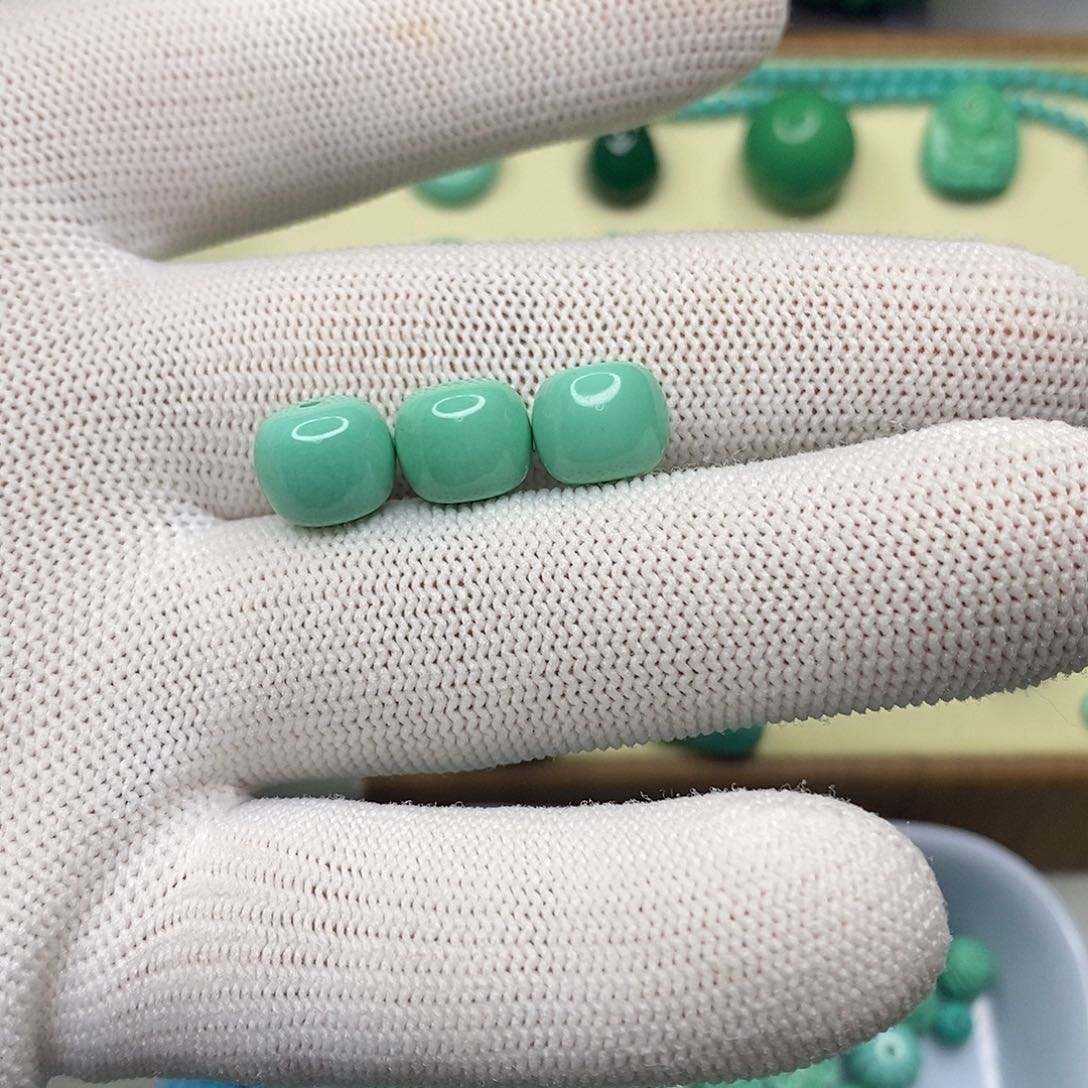 㵲***河卡10.3mm老型高瓷绿色