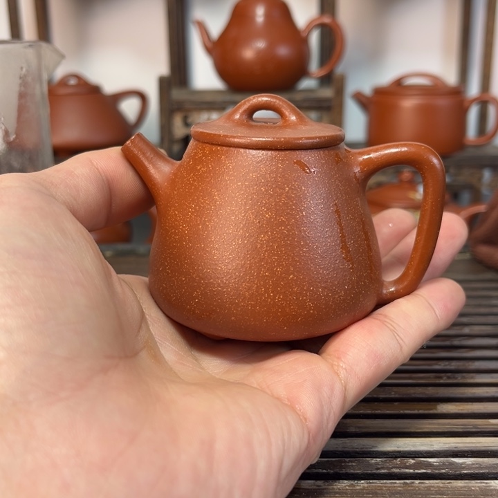 茶壶紫砂原矿紫砂手工制作