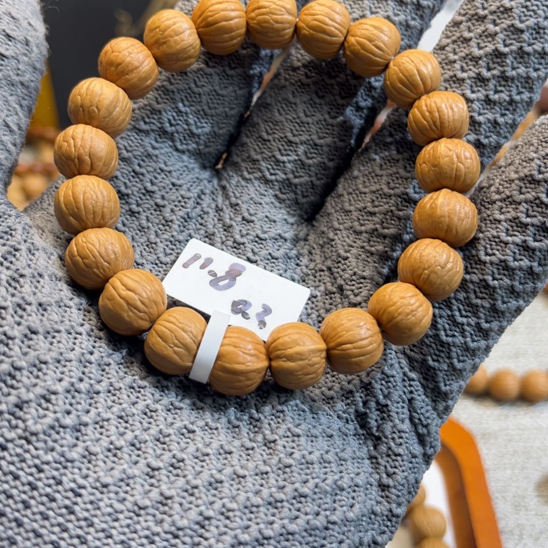 猴头核桃吊坠11.8南瓜误差0.3