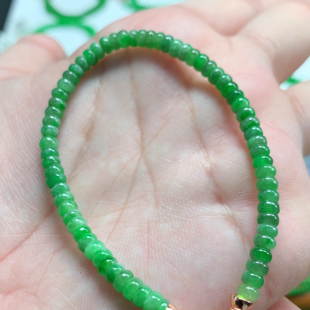 翡翠未镶嵌手链翡翠