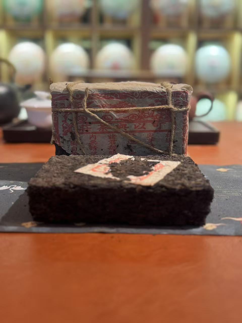 [老谭推荐]80年代可以兴熟茶砖 375g(克重有损)