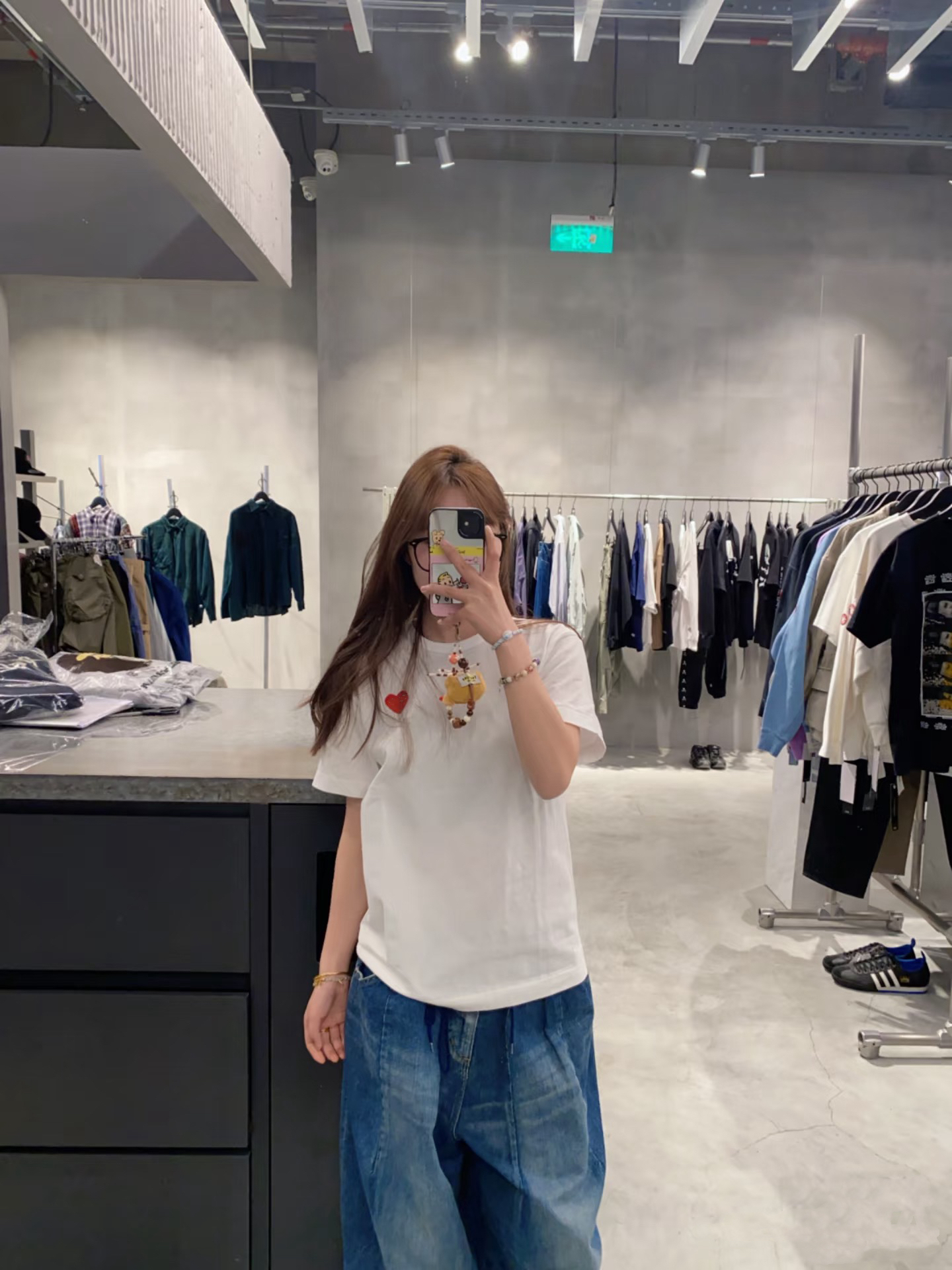 【JAY】ART桃心刺绣净版休闲情侣短T短袖（111）