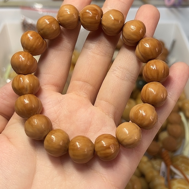 吊坠菩提根/象牙果K15 特价瑕疵款猴头屁桃