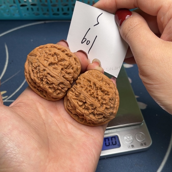 文玩核桃把件粗筋43