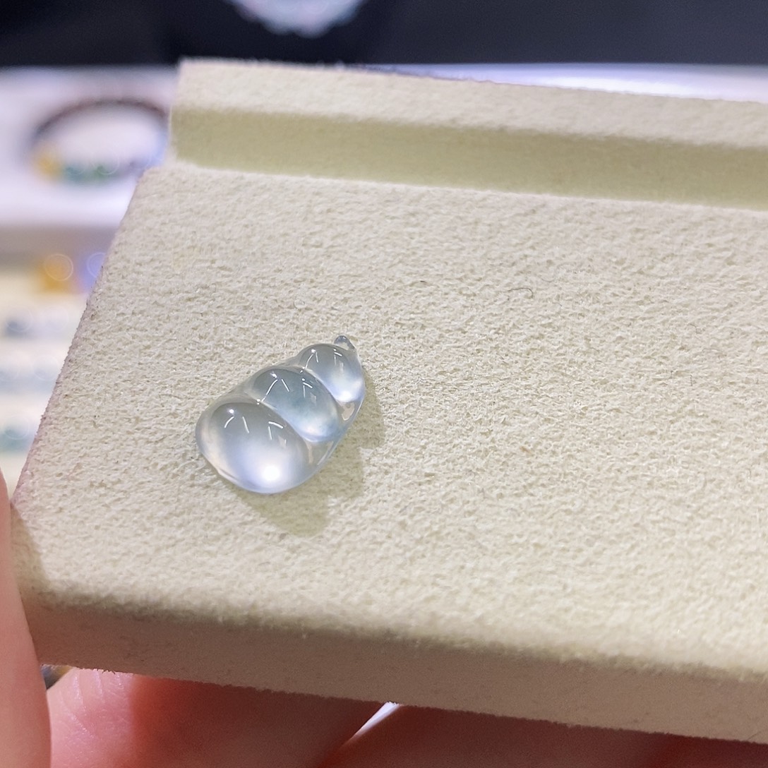 翡翠未镶嵌摆件特价开播福利