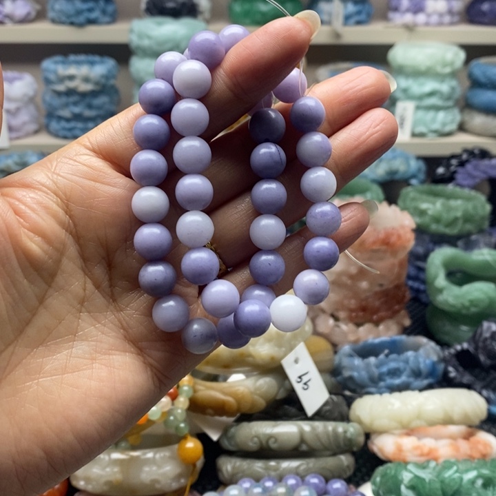 未镶嵌手镯石英岩玉