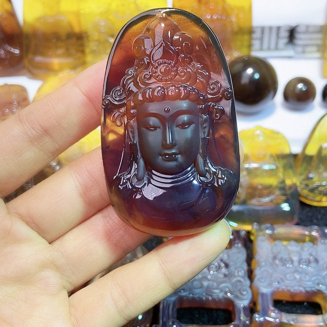 琥珀颈饰未镶嵌观音