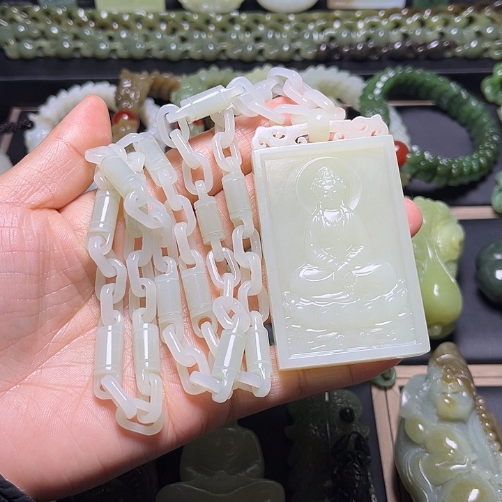 天***秀和田玉未镶嵌挂件