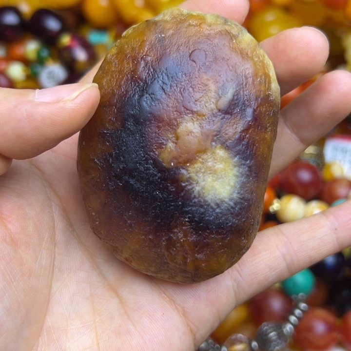 齐***玛琥珀未镶嵌手链蜜蜡