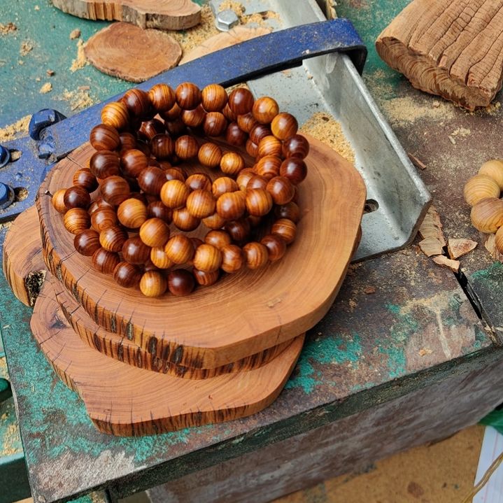 海*1.2黑油半根太行崖柏手工艺品