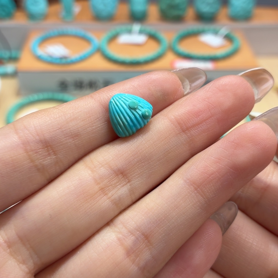 绿松石未镶嵌珠宝奇石小贝