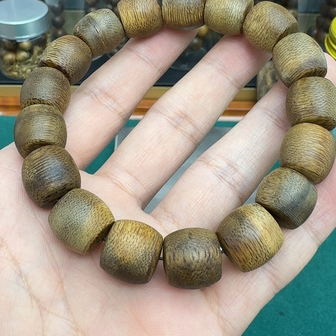 沉香沉香碎屑海南莺歌绿206