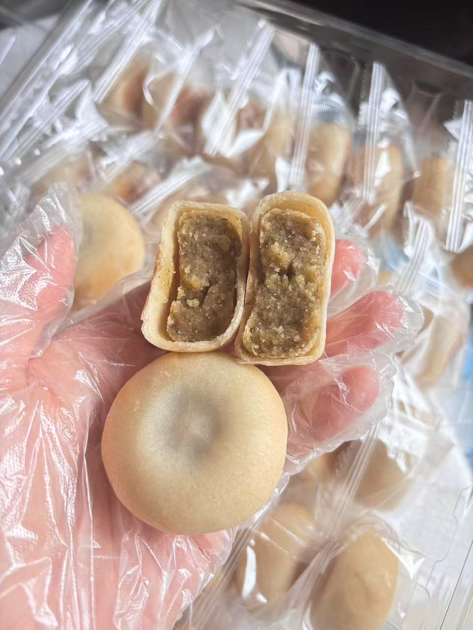 独立包装小绿豆饼，皮薄馅多，莆田经典小零食。