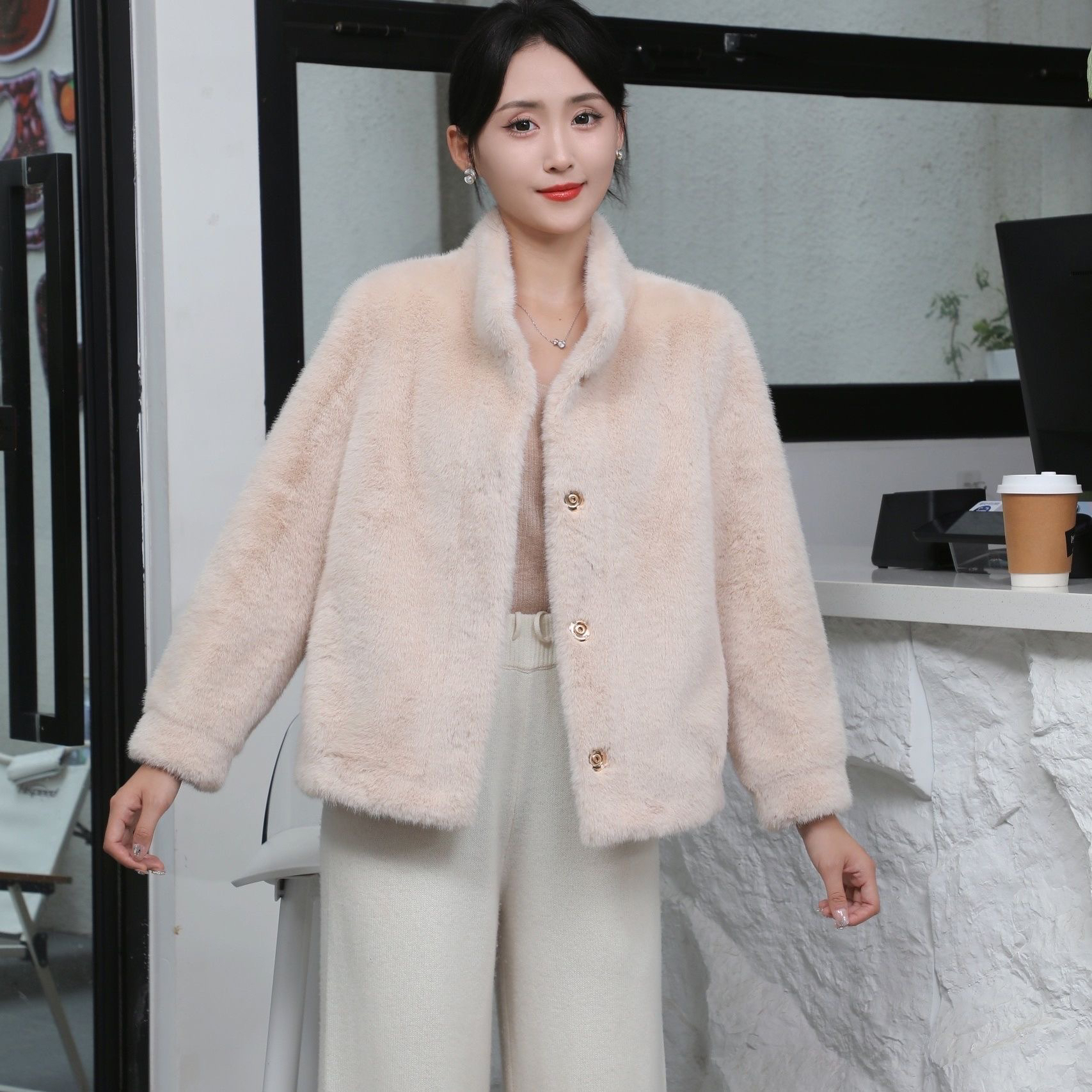 秋冬新款小立领毛毛外套时尚百搭短款外套上衣701