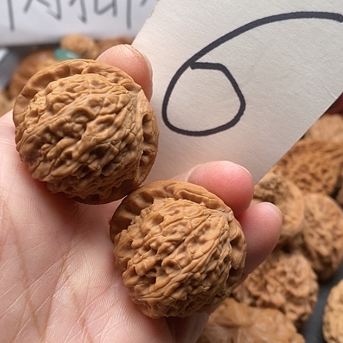 桃核吊坠36全品闷白手捻