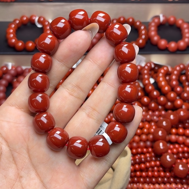 桃***乐玛瑙/玉髓未镶嵌天然玛瑙手串单圈