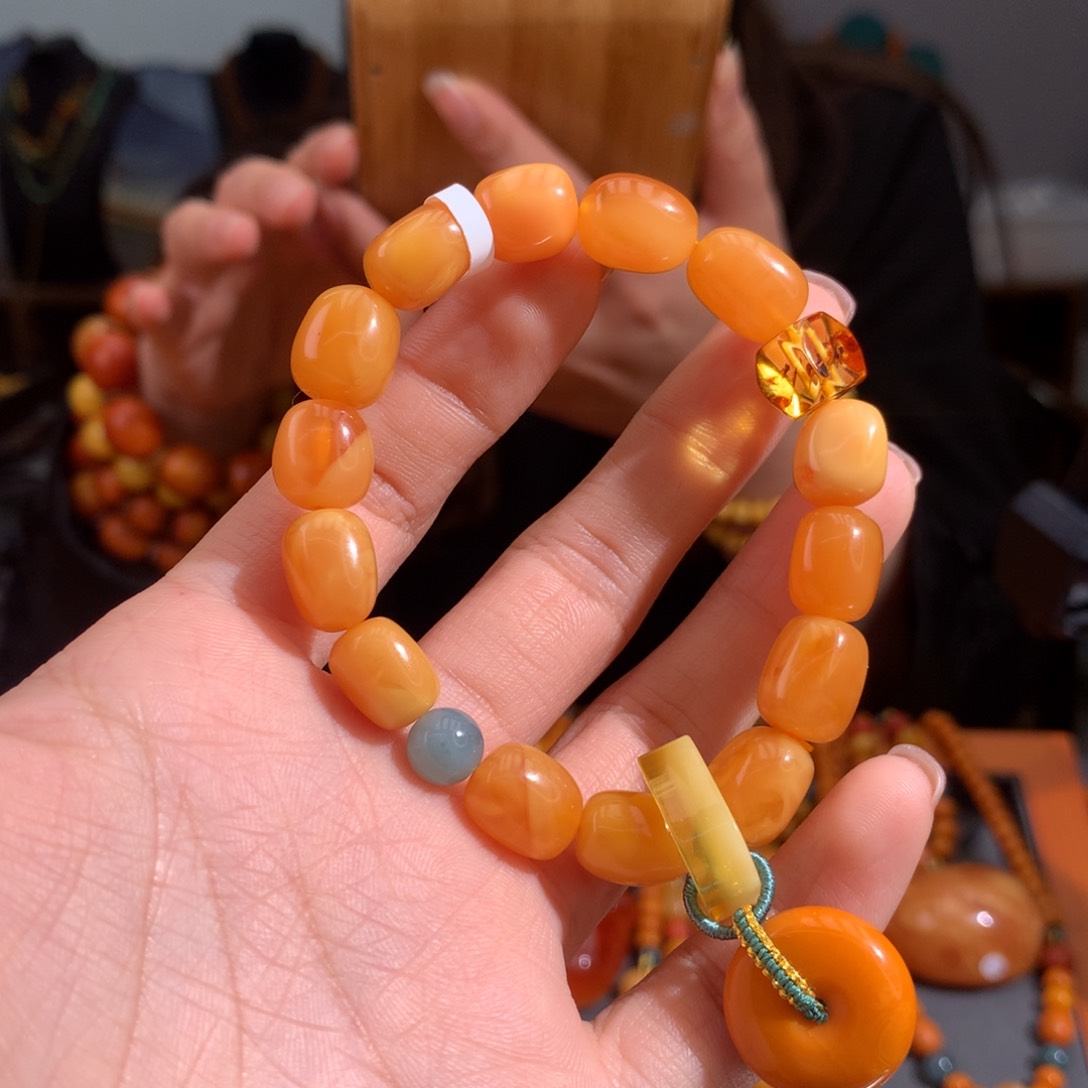 蜜蜡手串未镶嵌天然