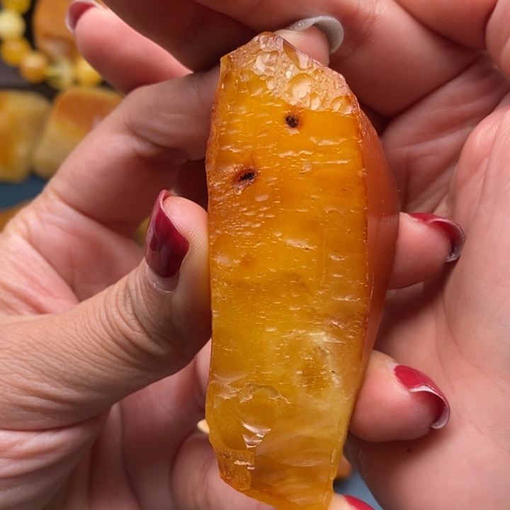定制琥珀未镶嵌蜜蜡