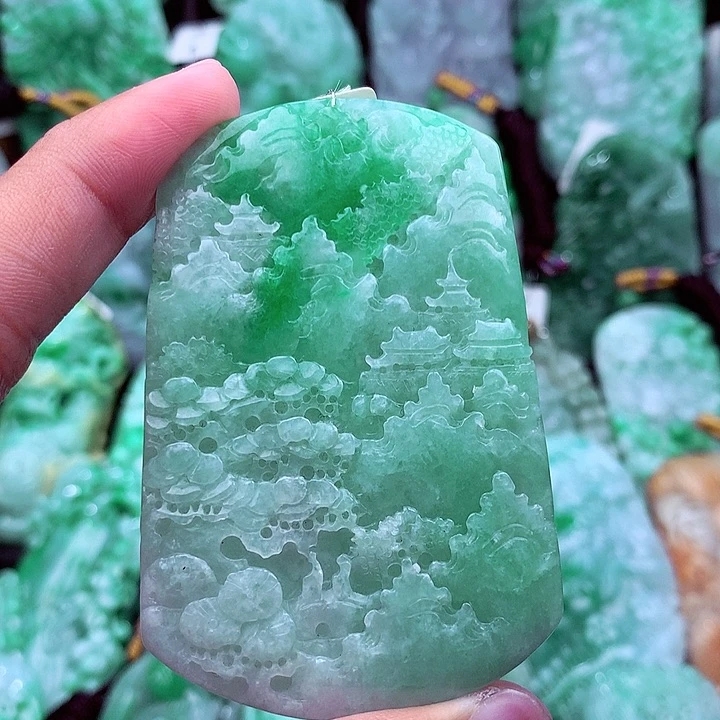 天然A货翡翠山水牌
