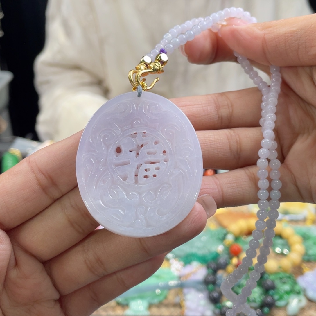 翡翠颈饰未镶嵌代编织