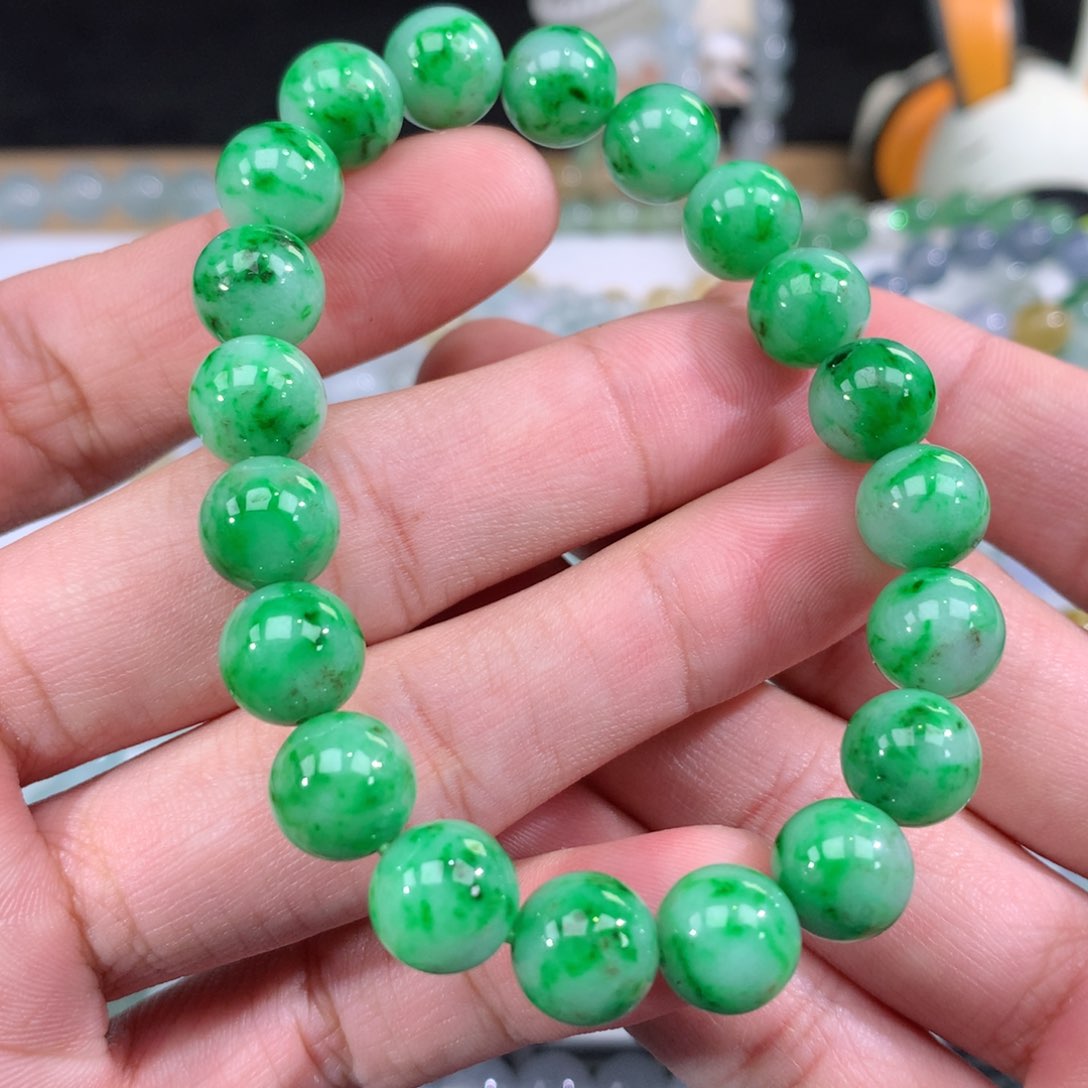 翡翠手链未镶嵌翡翠