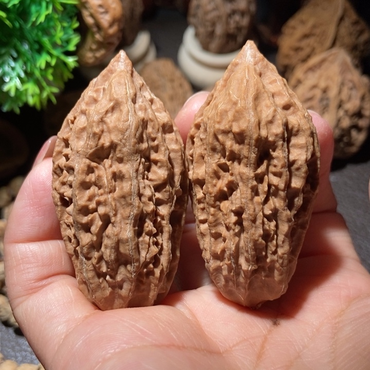 把件文玩核桃东北楸子小雪108