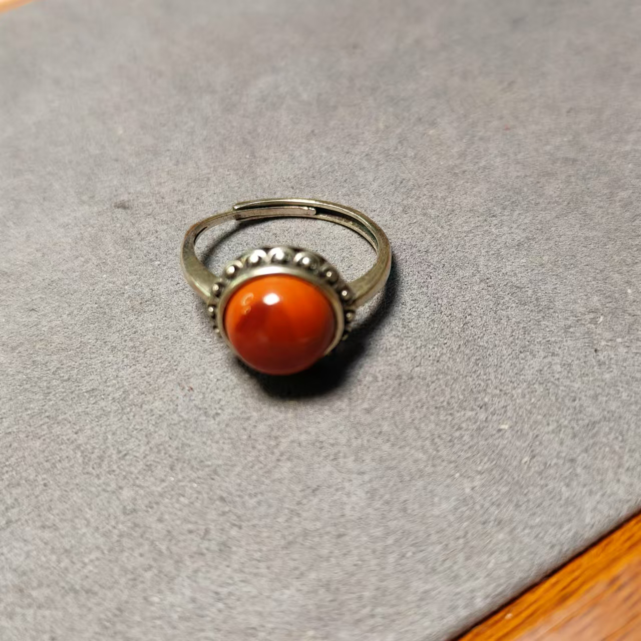 （桃）南红民族风戒指一枚（0117晚直播款）