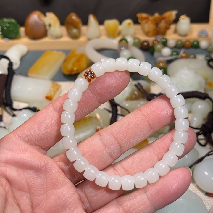 和田玉手串未镶嵌