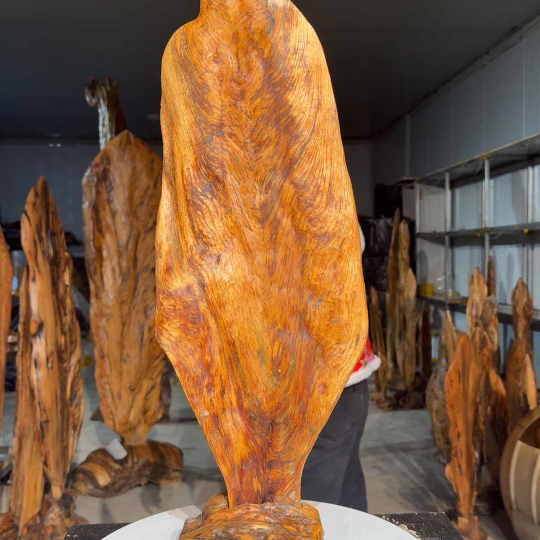 范***哥木佳友琥珀木摆件44