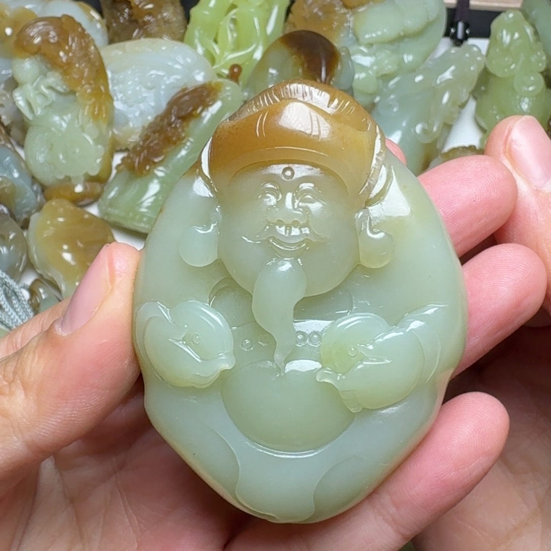 @****和田玉未镶嵌颈饰