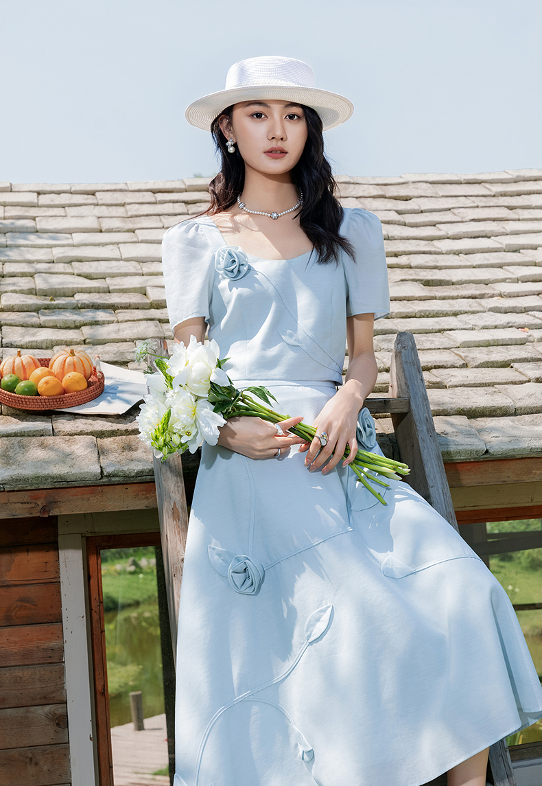 法式时尚套装显瘦气质裙子流苏荡领薄雾少女风连衣裙RL25211H001