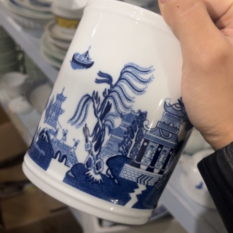 其他瓷笔筒一个老底