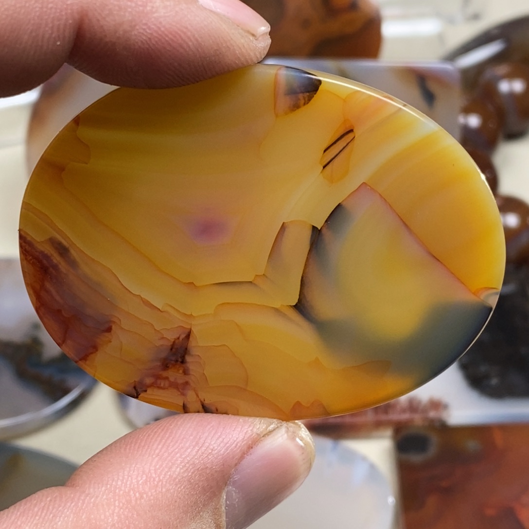 玛瑙/玉髓颈饰未镶嵌