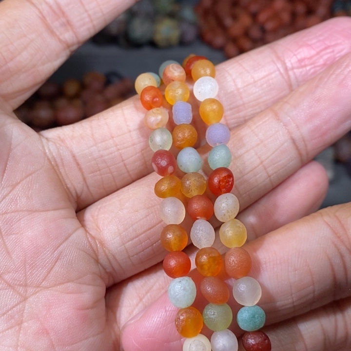 未镶嵌玛瑙/玉髓珠宝奇石