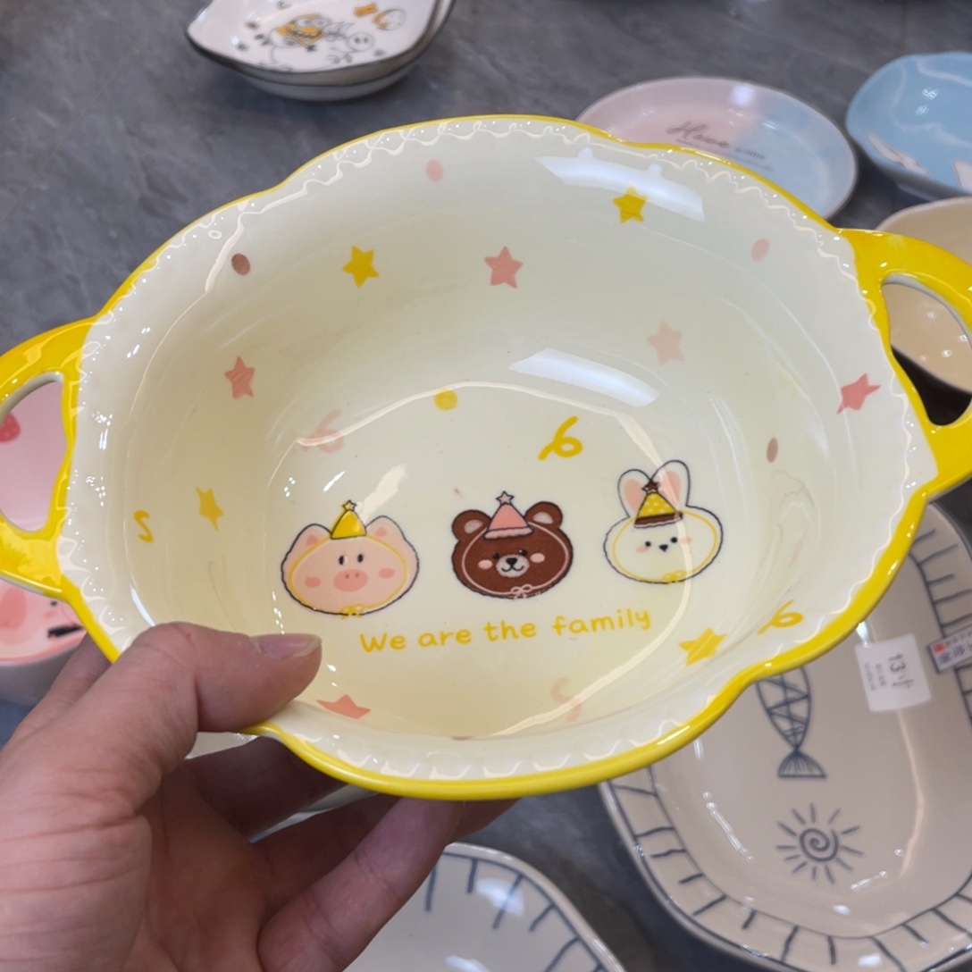 陶瓷微瑕餐具介意勿拍，满18飞！