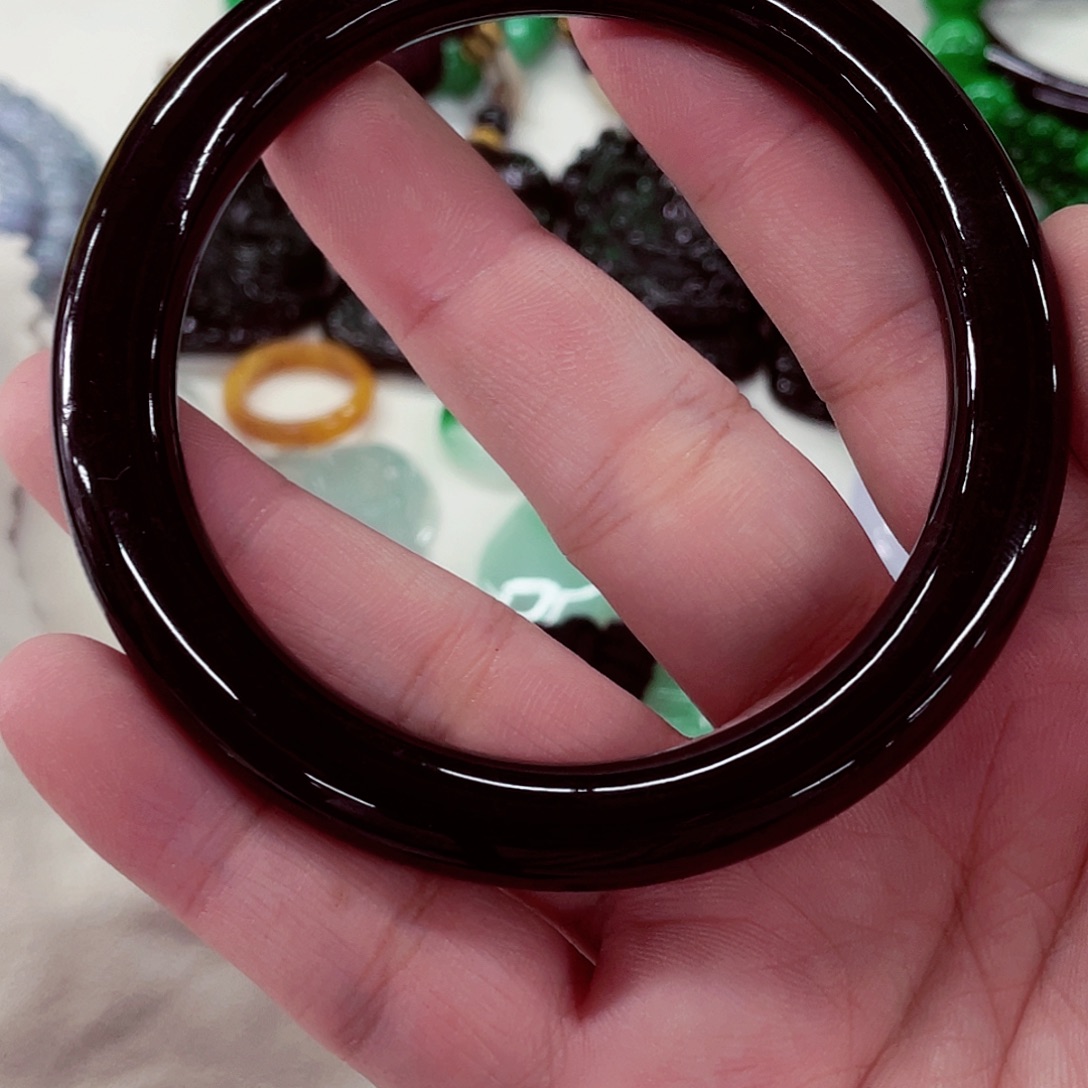 翡翠未镶嵌颈饰先鉴后发一物一证60