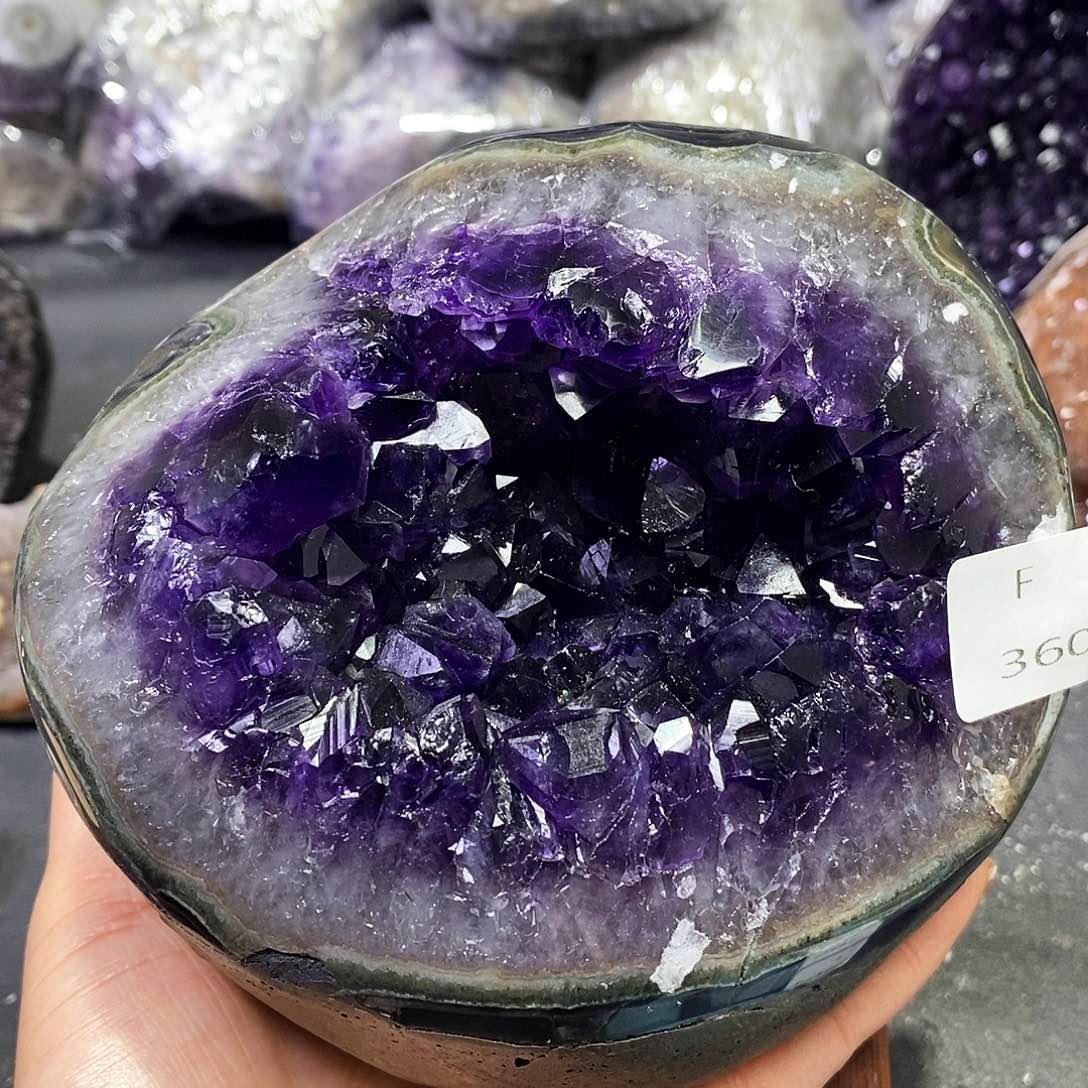 水晶大型摆件（非配饰）未镶嵌