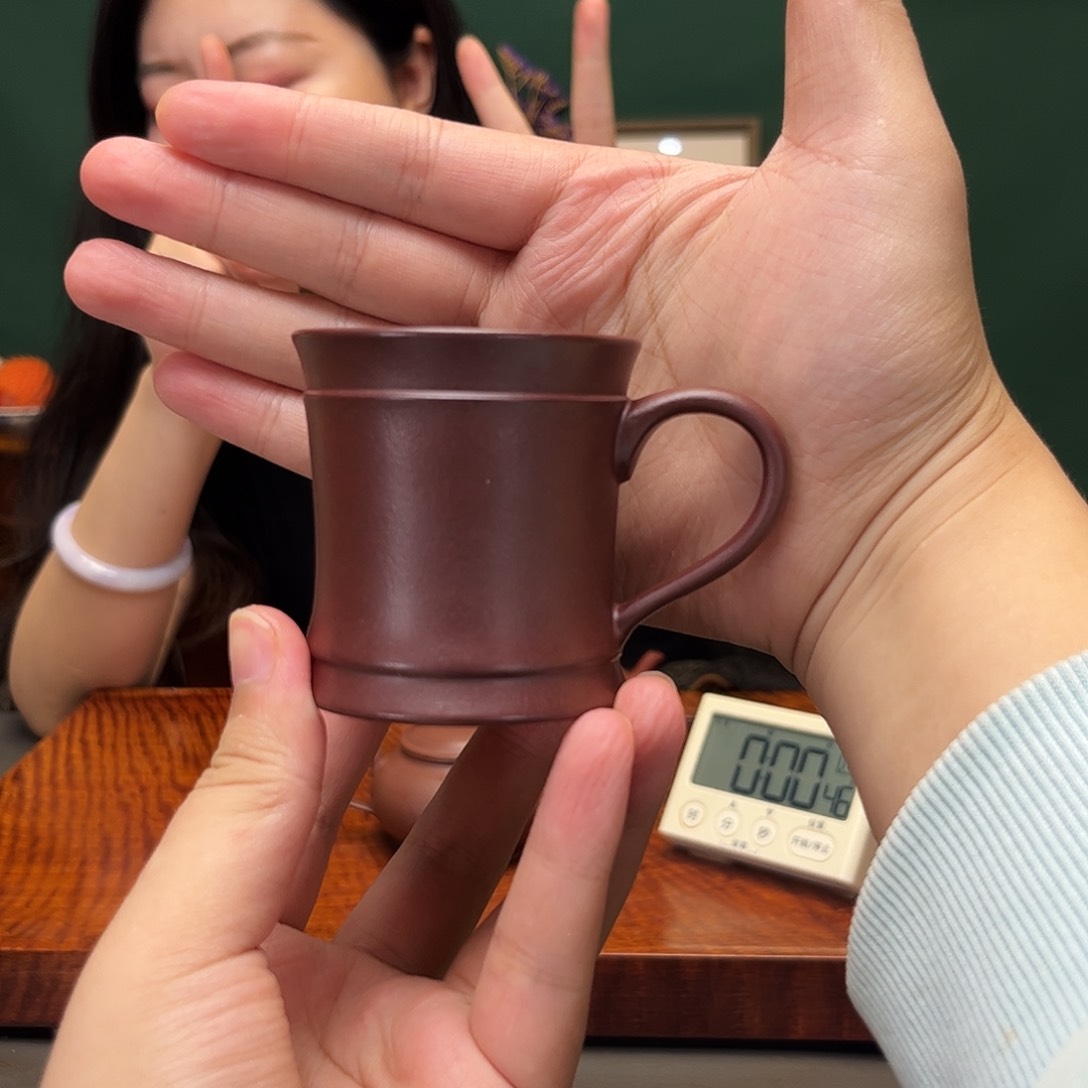 紫砂茶宠荷*大雪紫砂杯子