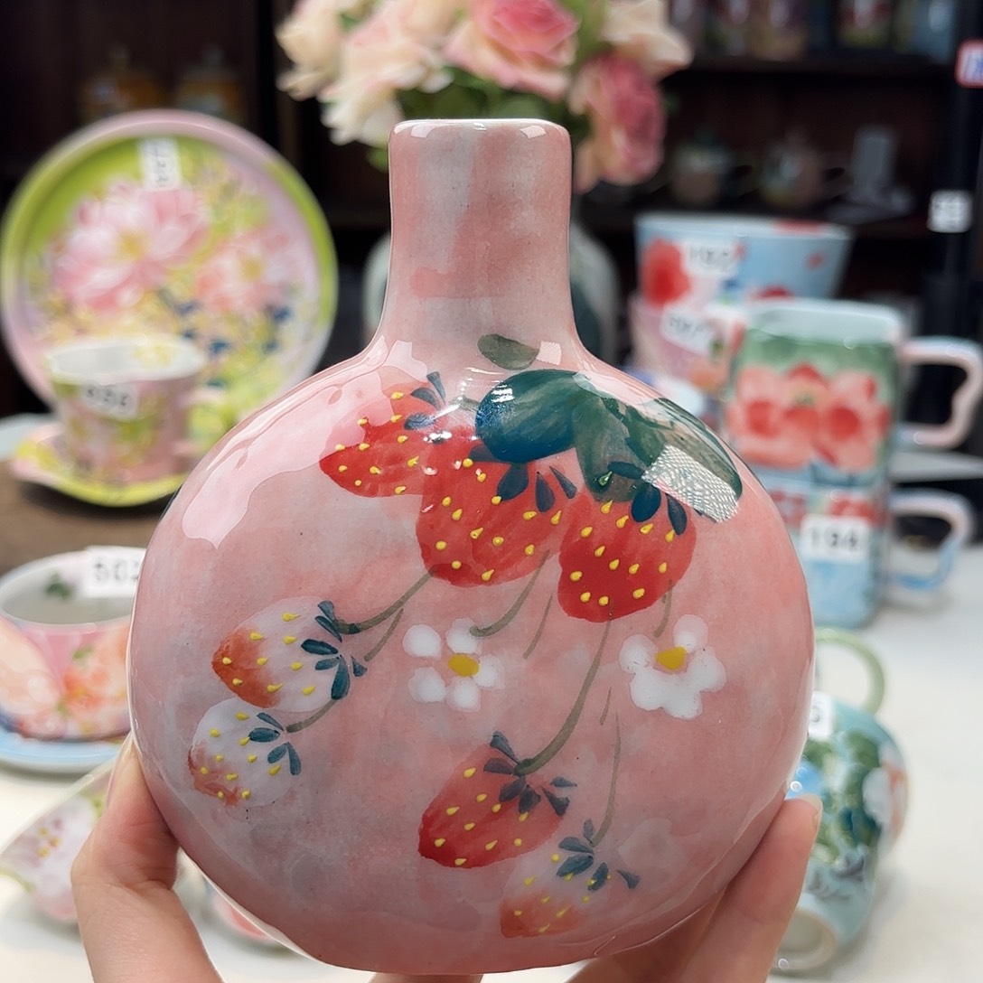 瓷片兔兔好可爱呀打