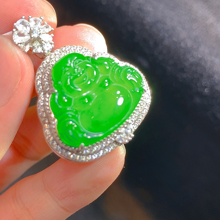 【闪购商品】翡翠颈饰银S925镶嵌翡翠