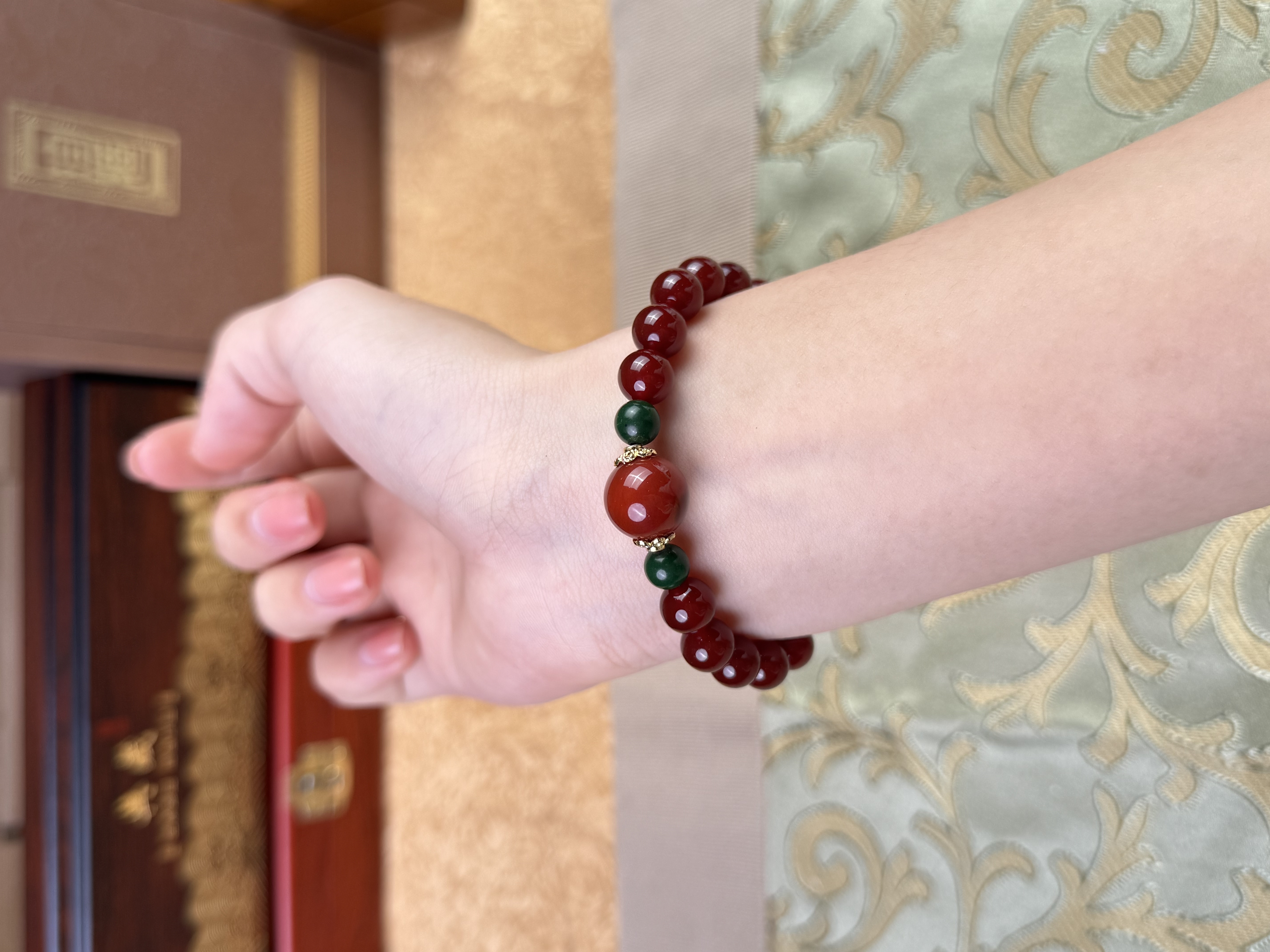 D012红玛瑙无礼盒无证书