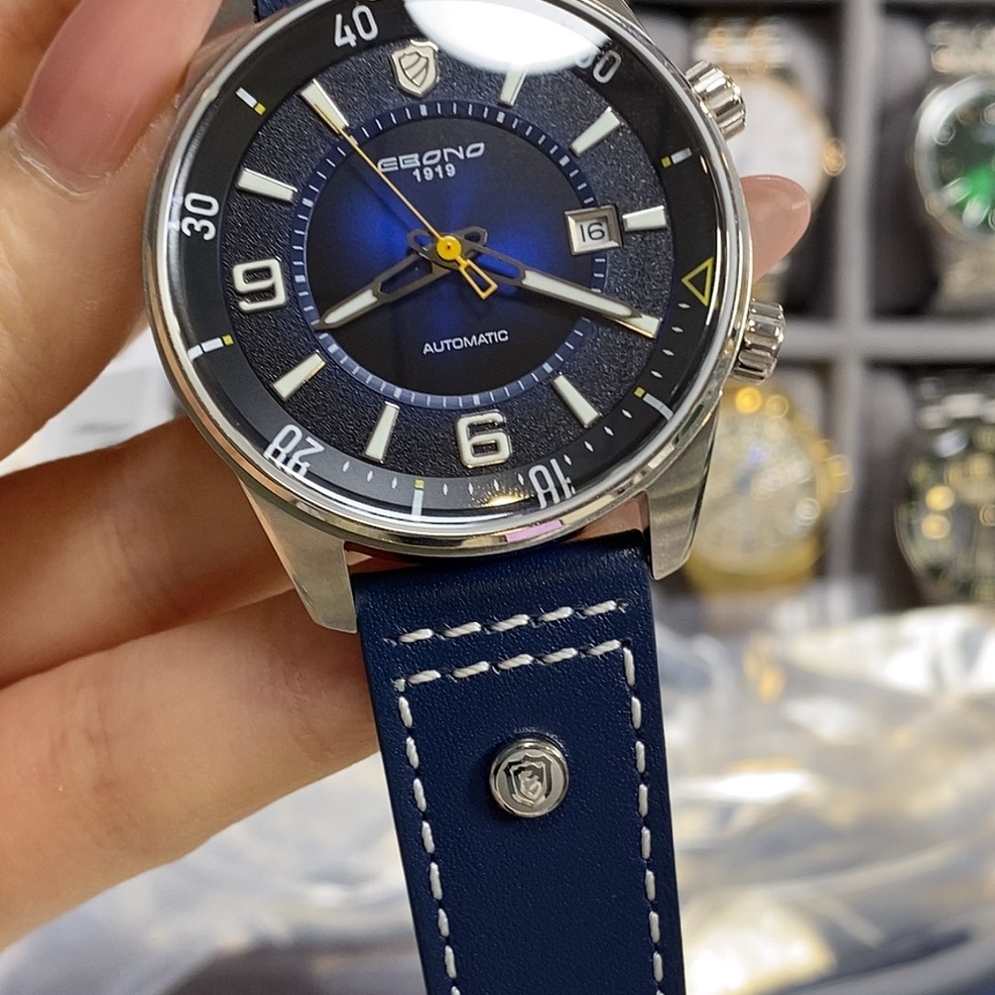 全自动机械男表       