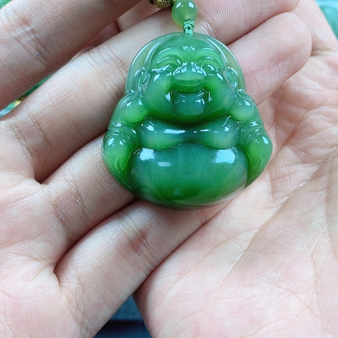 和田玉未镶嵌项链常**登