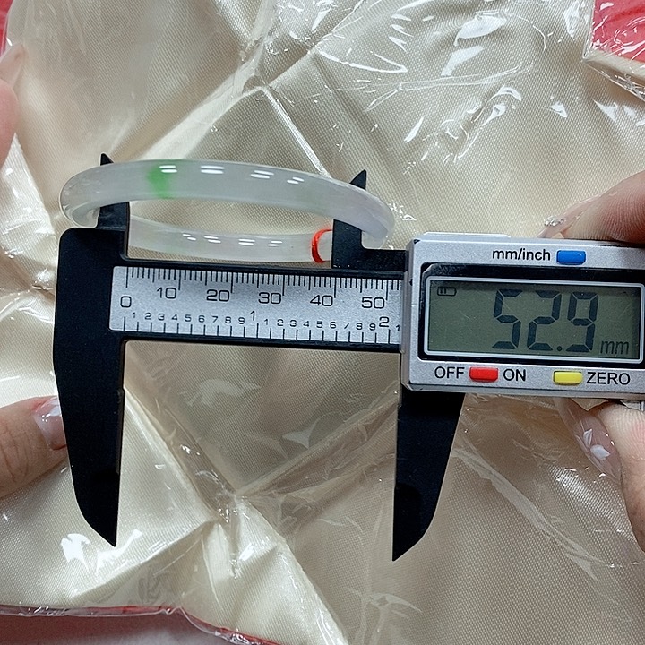 无非金属37。    