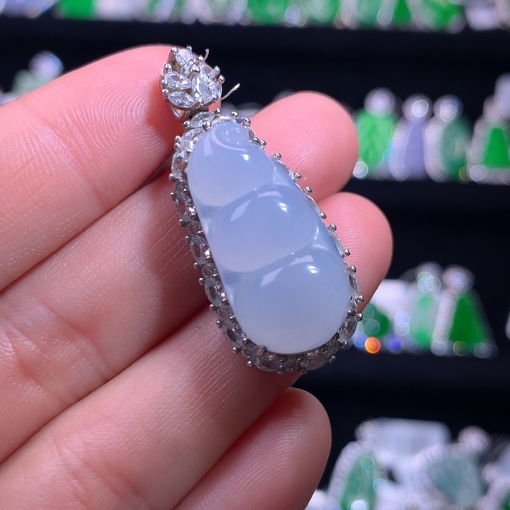 【闪购商品】颈饰银S925镶嵌翡翠天然翡翠